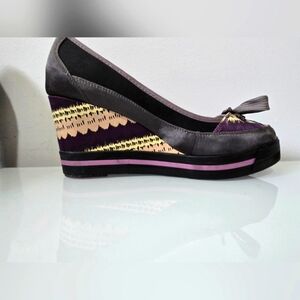 Nanette Lepore For Keds Grey and Purple Slip On Wedges. Size 9